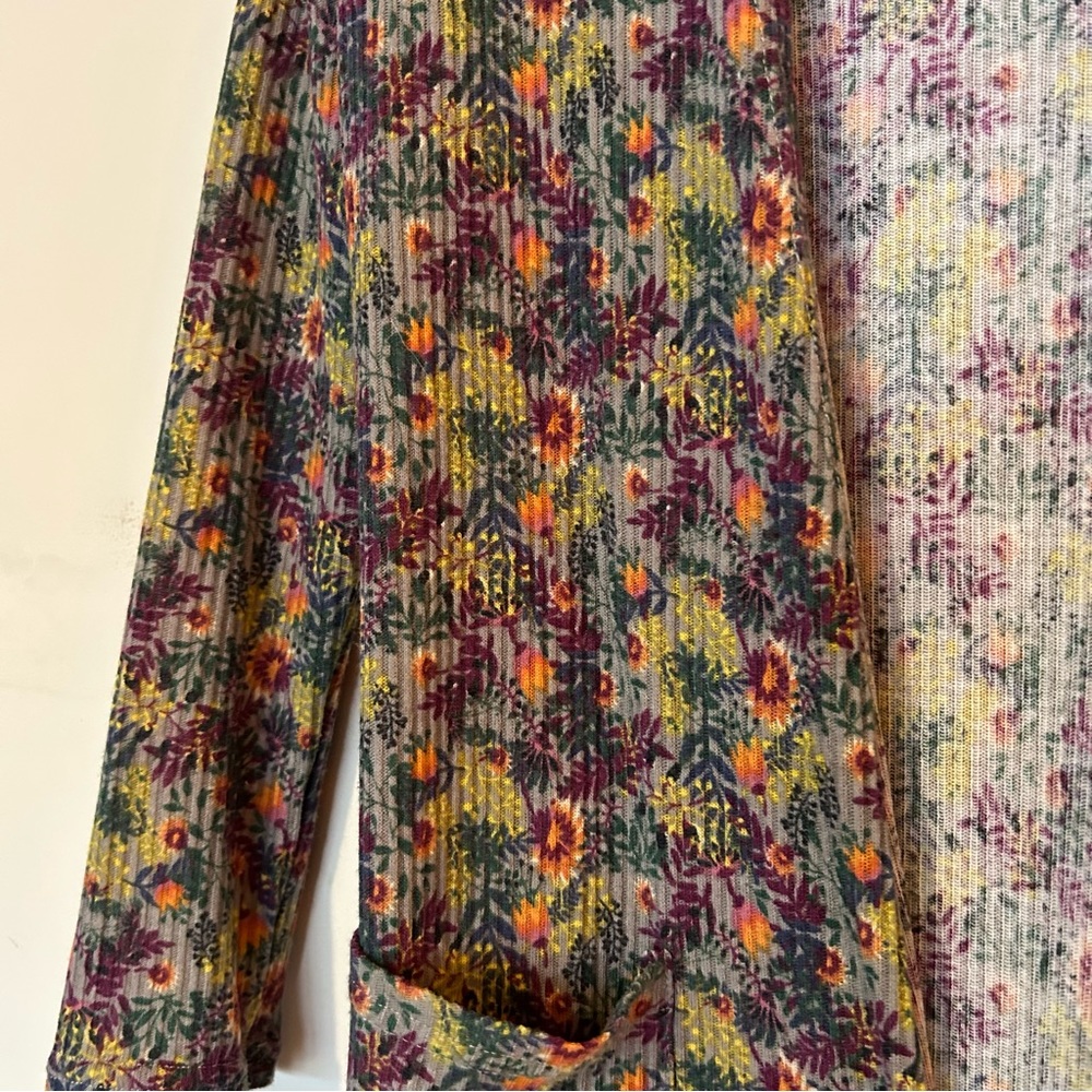 LuLaRoe Sarah Duster - Picture 4 of 8